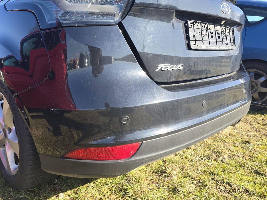 Zderzak tył tylny Ford Focus MK3 Lift HB Hatchback  kolor FF kompletny