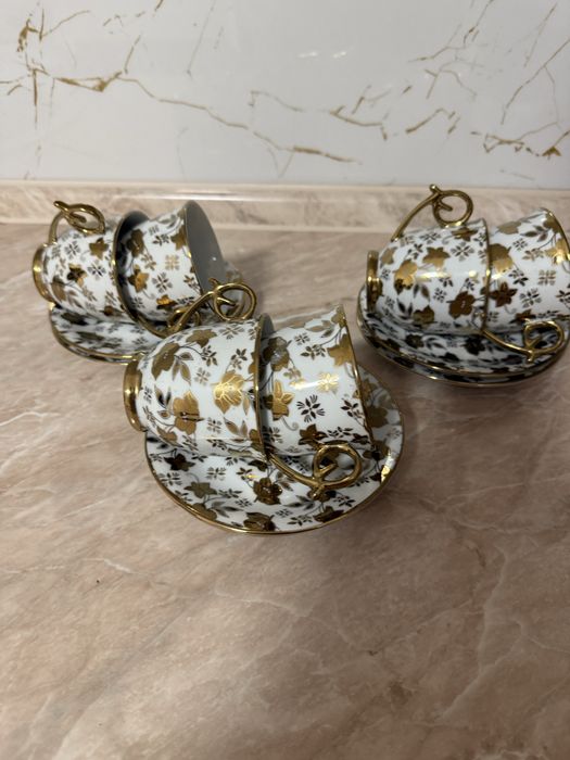 Чайный сервиз на 6 персон