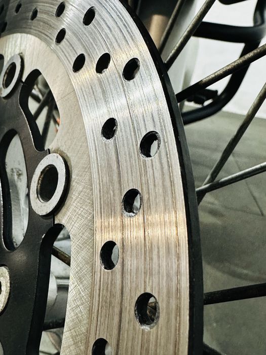 Suzuki Xf650 Freewind мото з європи (3600$)