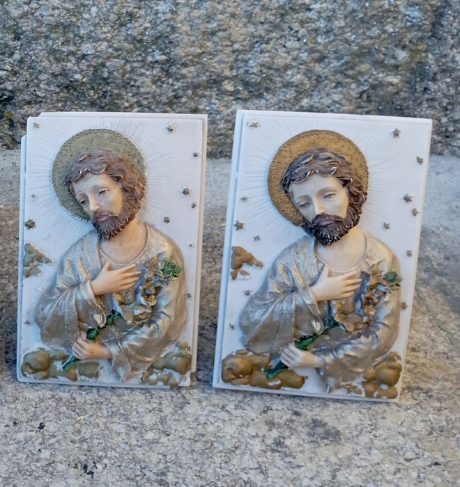 Figuras de Cristo em Mármore