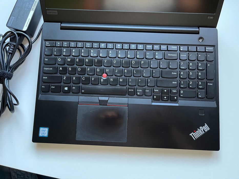 Lenovo ThinkPad E590 | i3-8Gen | 8GB RAM | 240GB SSD | FullHD
