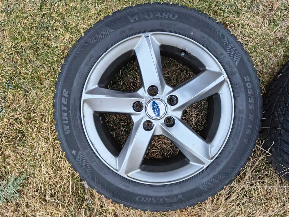 Koła zimowe ford opony 205 55 R16