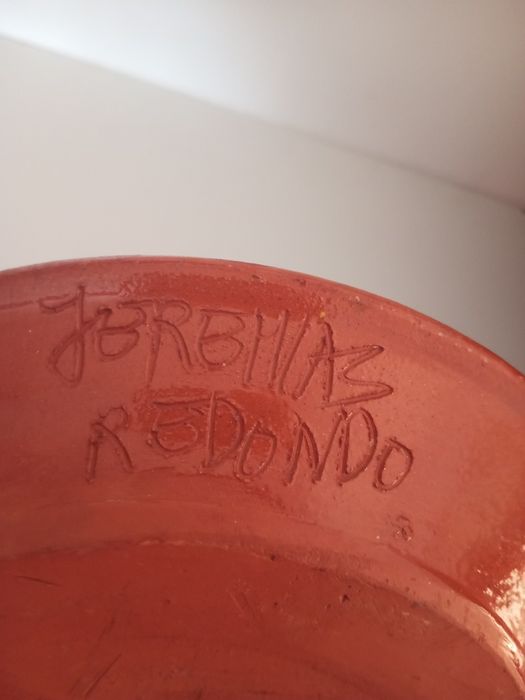 Prato pintado à mão Jeremias Redondo (defeito visível)