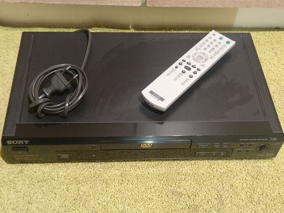 Odtwarzacz DVD CD VIDEO CD SONY DVP-S335 z pilotem sprawny