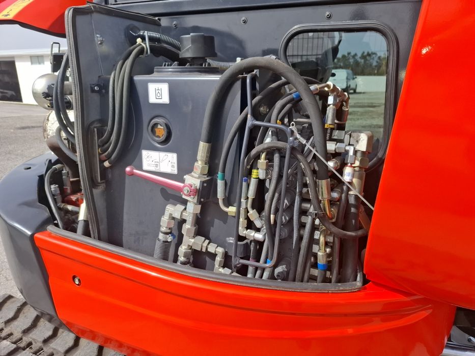 Mini giratória kubota U35