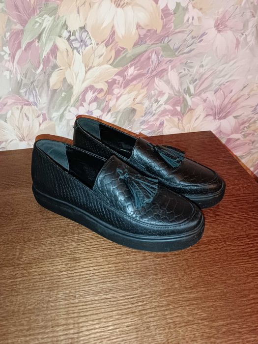 Туфли лоферы женские весна