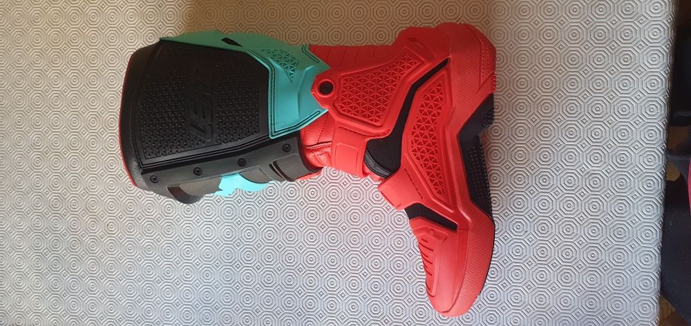 Leatt 4.5 MX Boots size 43