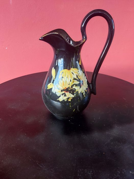 Jarro pintado a mão