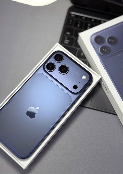 Iphone 17 pro max 256GB Deep Blue Troco