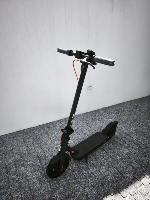 Trotinete Elétrica Xiaomi 4 Pro (2nd Gen) – 1000W / 60km Autonomia