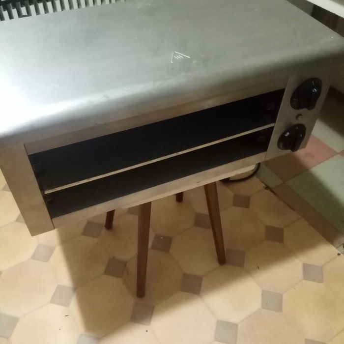 Печь гриль  для кафе, ресторана