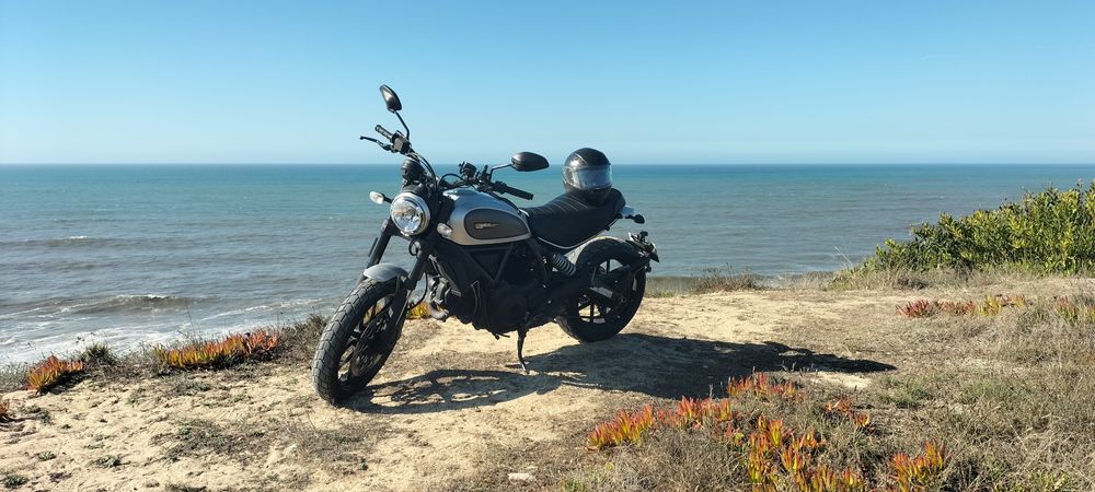 Ducati Scrambler 800