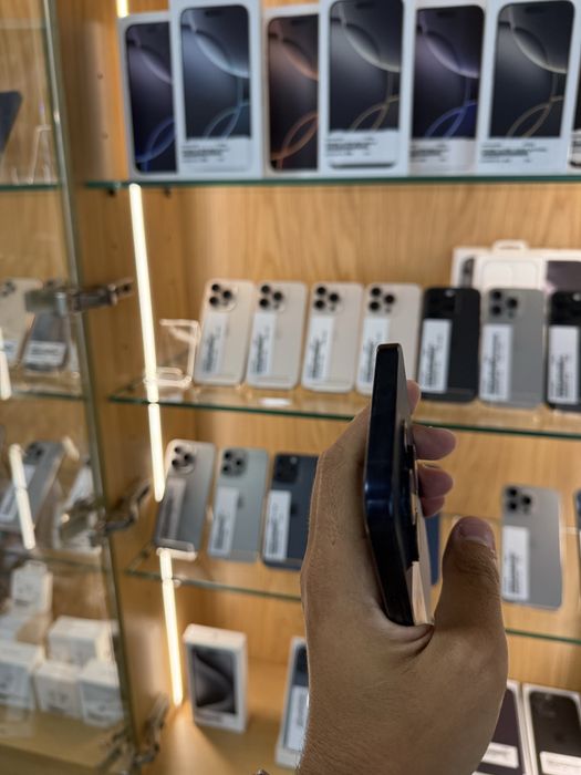 iPhone 15 Pro Max 256GB E-SIM64354213932673124