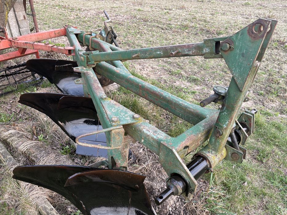 Pług 3 skibowy Unia Grudziądz