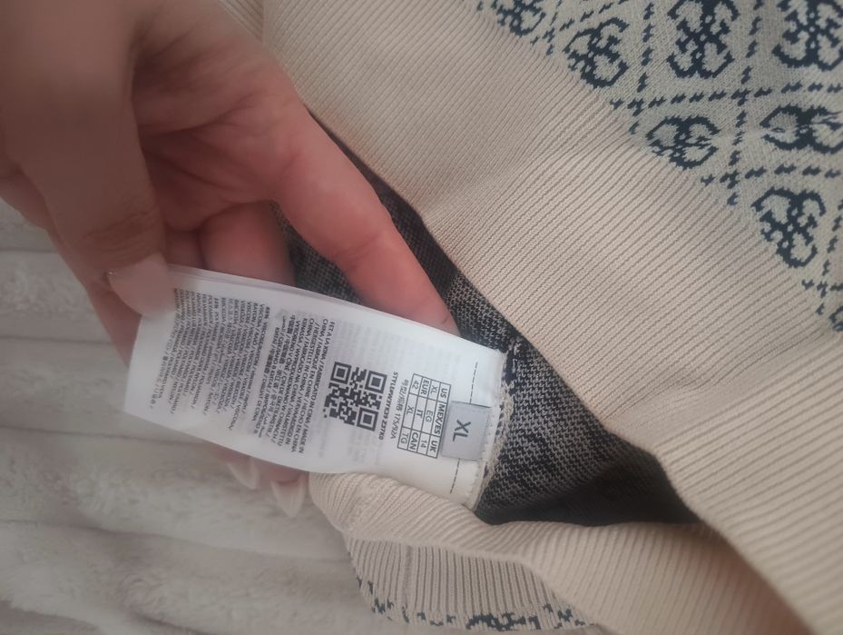 Guess spódniczka monogam M l