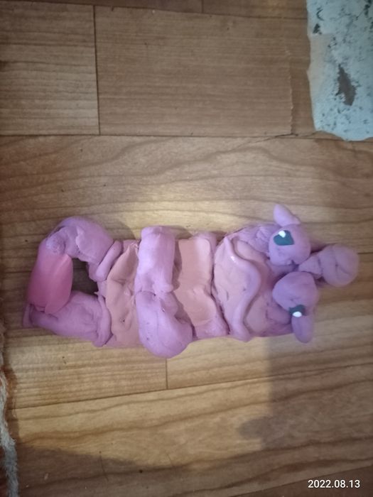 Іграшки з повітряного пластиліну
