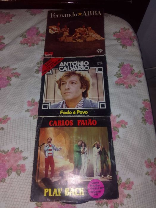 Vendo 3 vinis  antigos