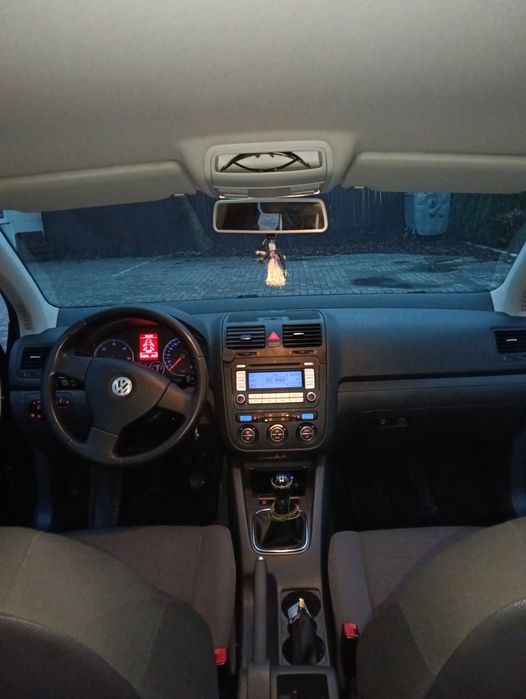 Volkswagen Golf 5 продам