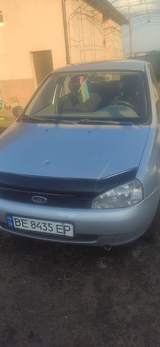 Автомобіль Lada Kalina