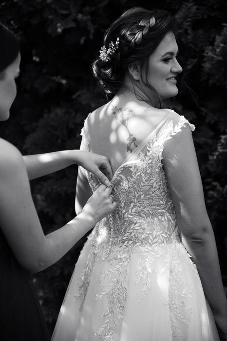 Suknia ślubna r. 42