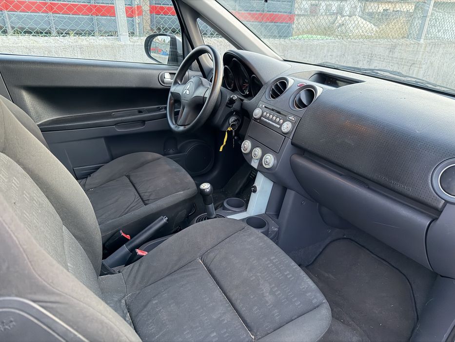 Mitsubishi colt CZ3