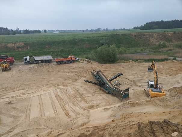 Piasek do zimowego utrzymania dróg chodników posesji