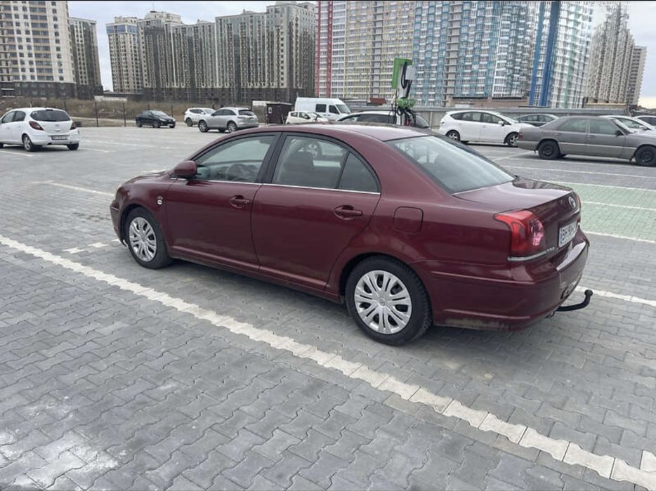Toyota Avensis 2003