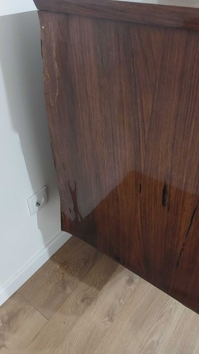 Móvel aparador antigo