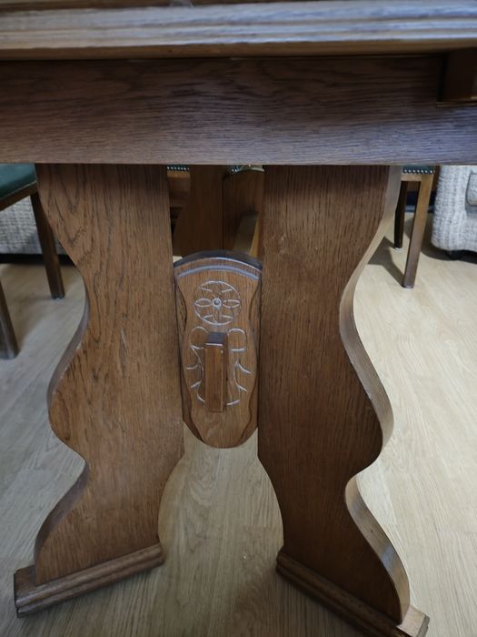 Stół obiadowy rozkładany solidny