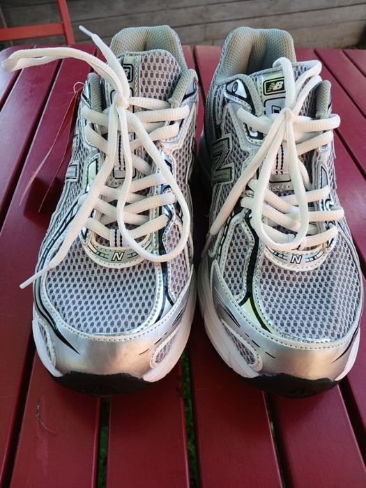 Оригінальні снікерси New Balance