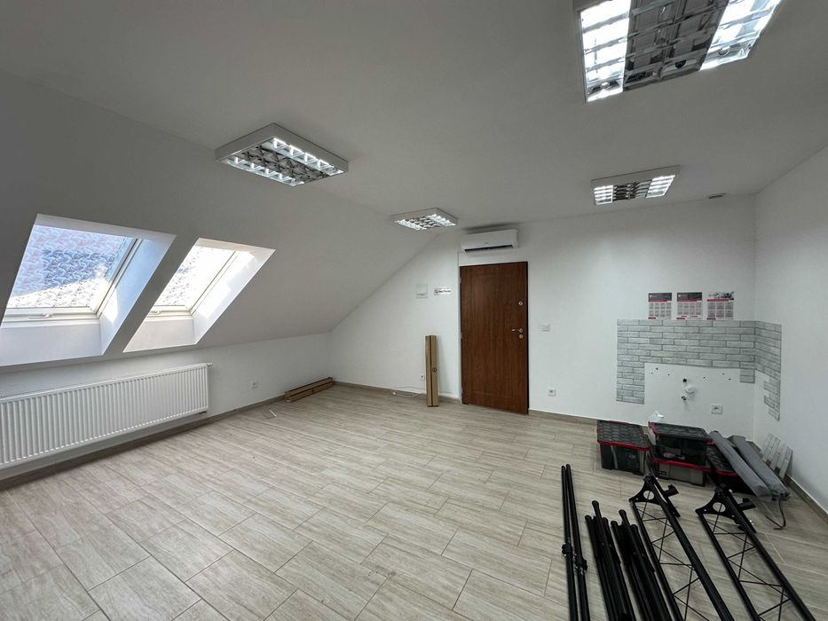 LOKAL USŁUGOWO BIUROWY w Sędziszowie Małopolskim w centrum miasta 60m2