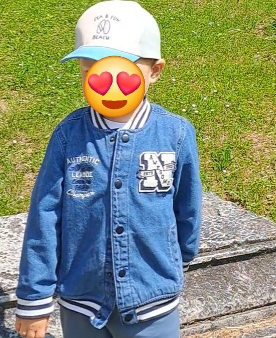 Джинсова куртка-бомпер 104 р.