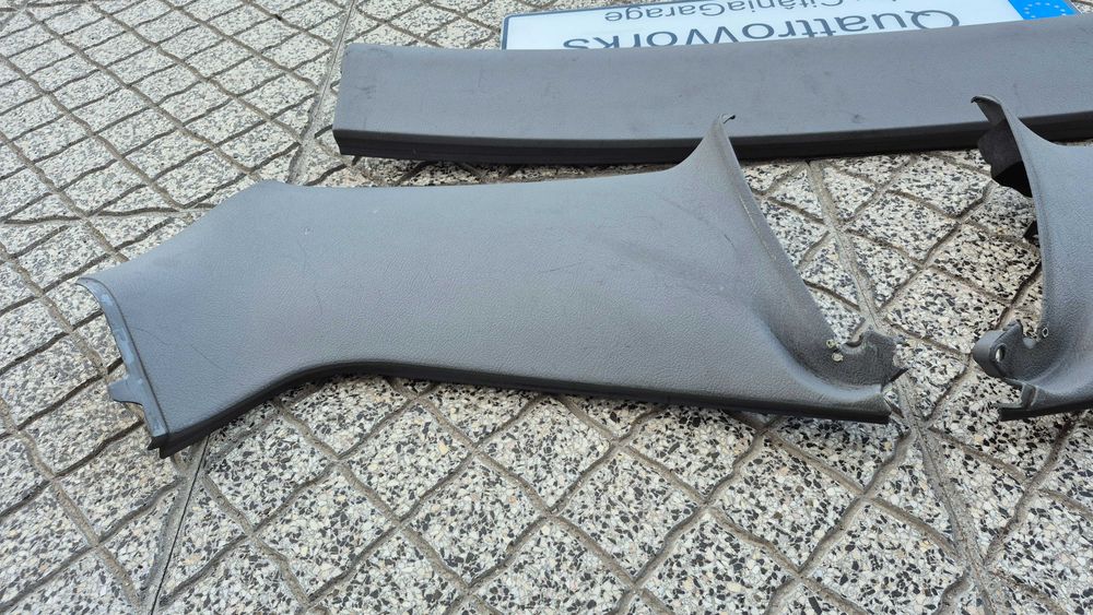 AUDI A4 B5 (8D)- Pilares D completos MALA CARRINHA de 1996 até 2001