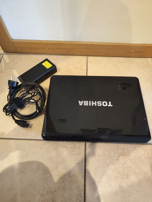 PC portátil Toshiba Satélite A300