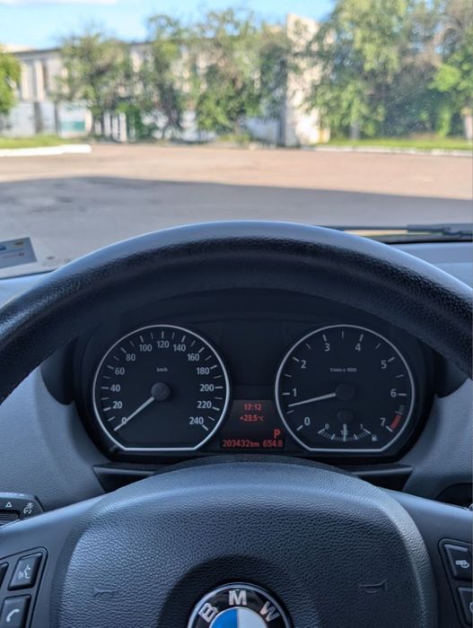 BMW 1 E87 2.0.