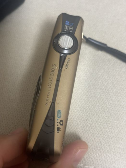 Фотоапарат цифровий Canon digital ixus 200is