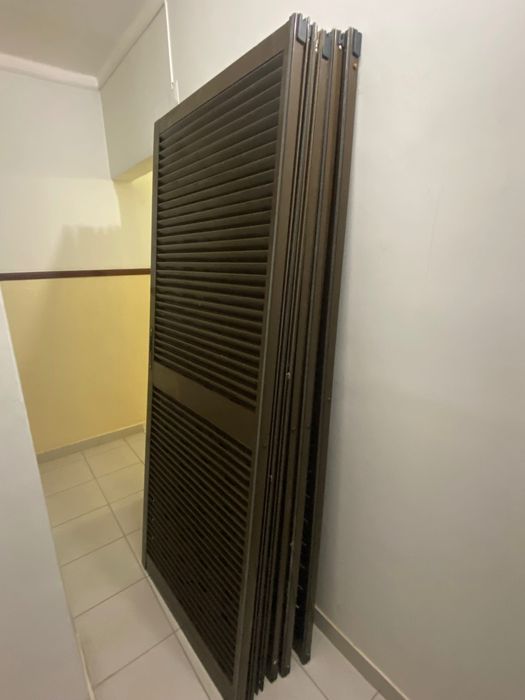 6 Portas de alumínio em perfeito estado