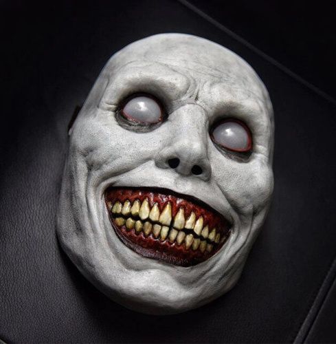 Страшна гумова маска на голову. Косплей. Реквізит. Стівен Кінг. Гума