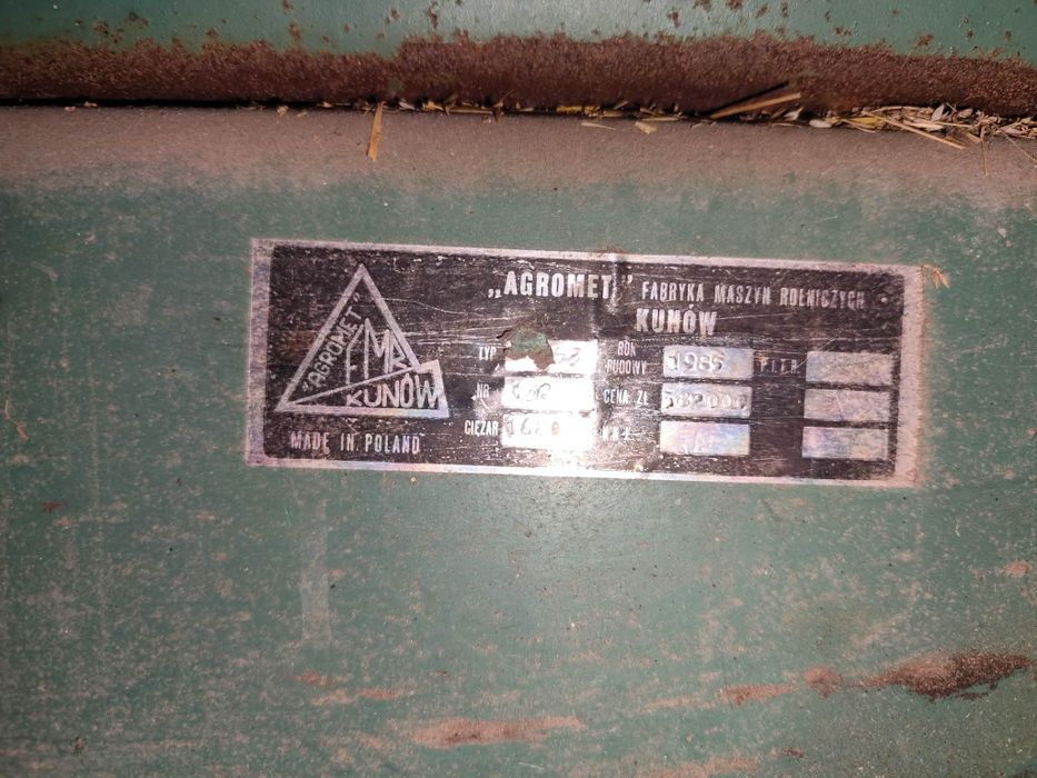 Przyczepa samozbierająca