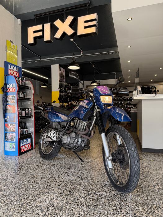 Yamaha XT 600 E Recentemente revisionada Moto de Cliente