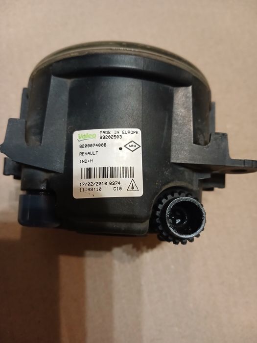 Продам противотуманная фара Renault Megane 3 (2010-2014) год