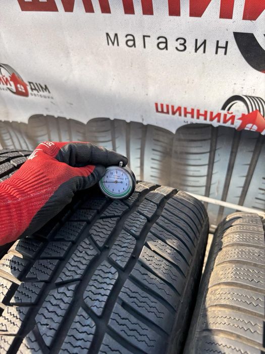 Шини 215/60 R16  Continental  зима  7,8-8мм