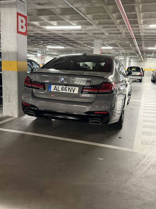 BMW 530e Pack M como novo