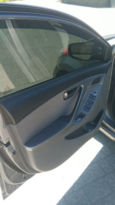 Хюндай Елантра 2013 Автомат