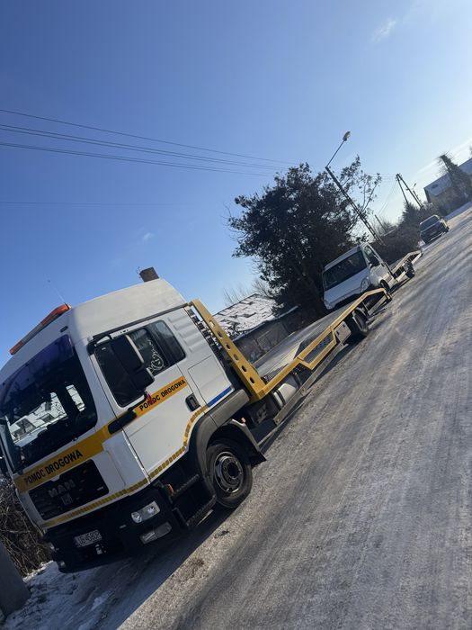 Autolaweta /  laweta / pomoc drogowa / holowanie