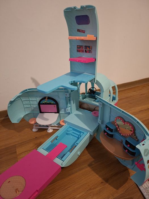 Кемпер машина  Lol Surprise Glam