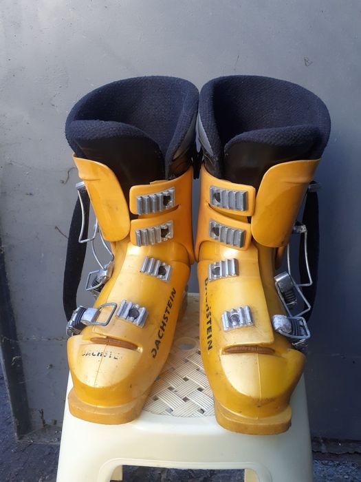 Лижне взуття, різні розміри