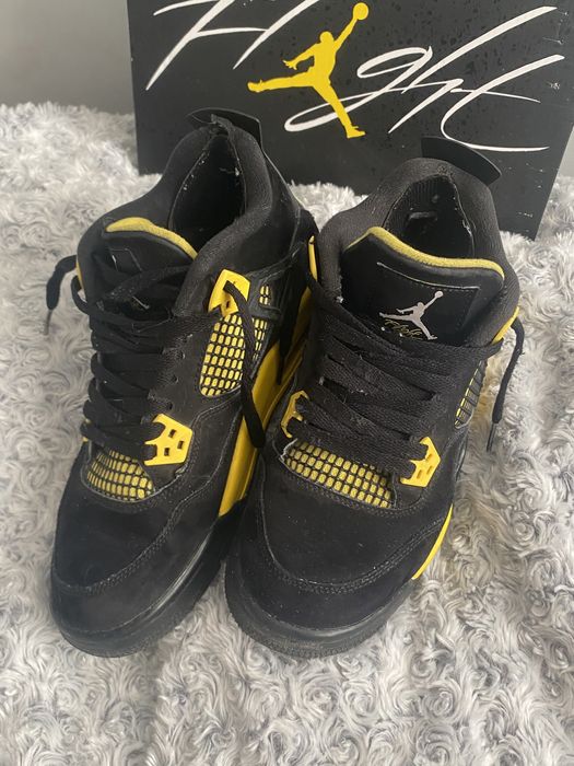 air jordan 4 thunder yellow 40