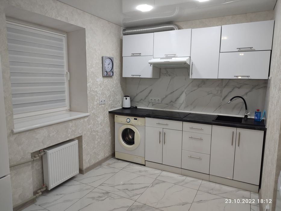 Здам двохкімнатну квартиру подобово