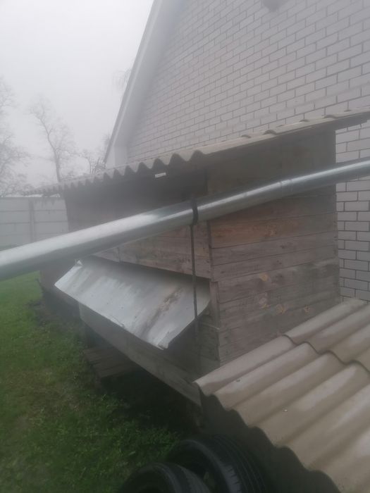 Клітка дерев'яна та металева